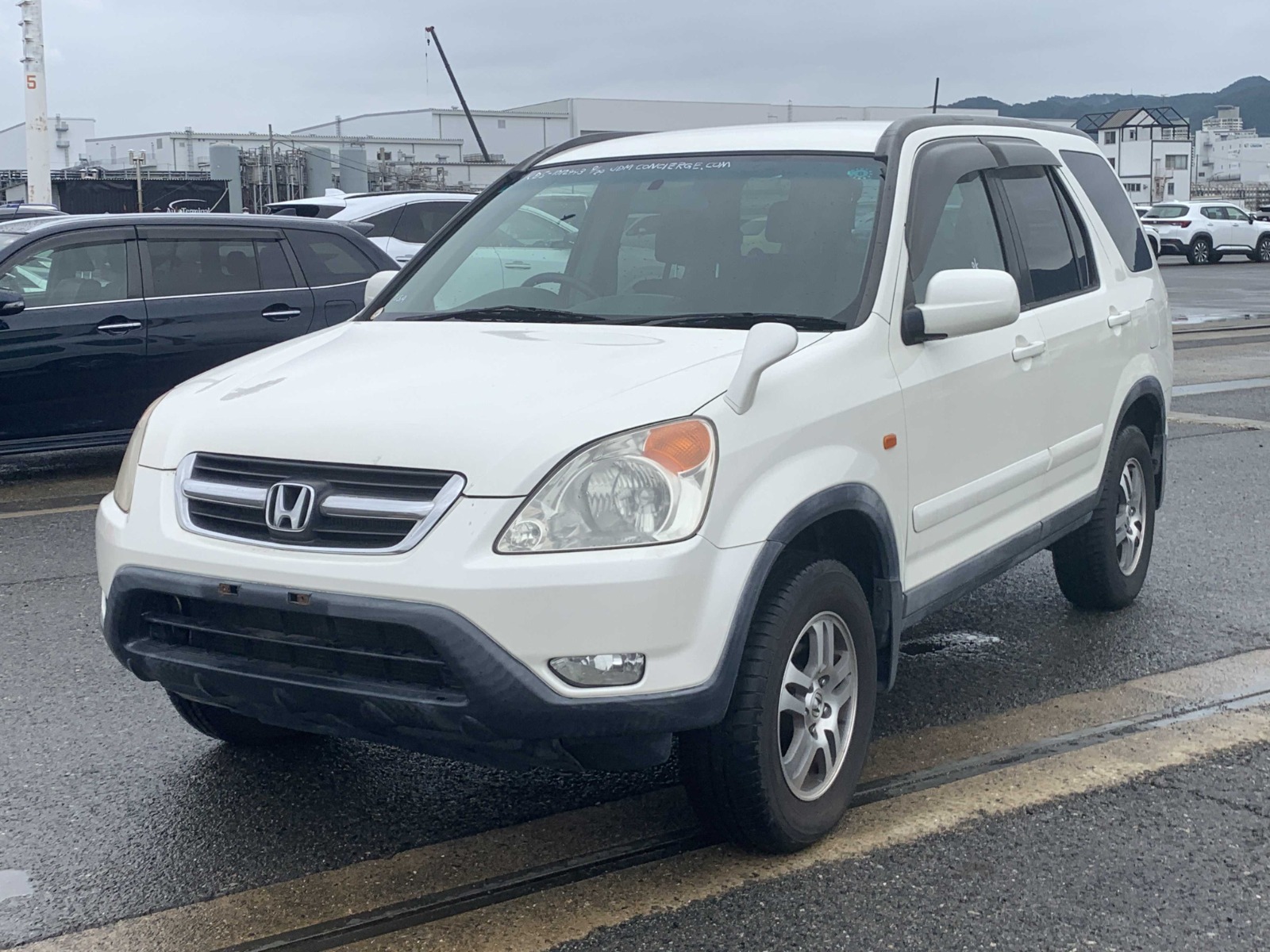 2002 Honda CR-V RHD — White: front exterior
