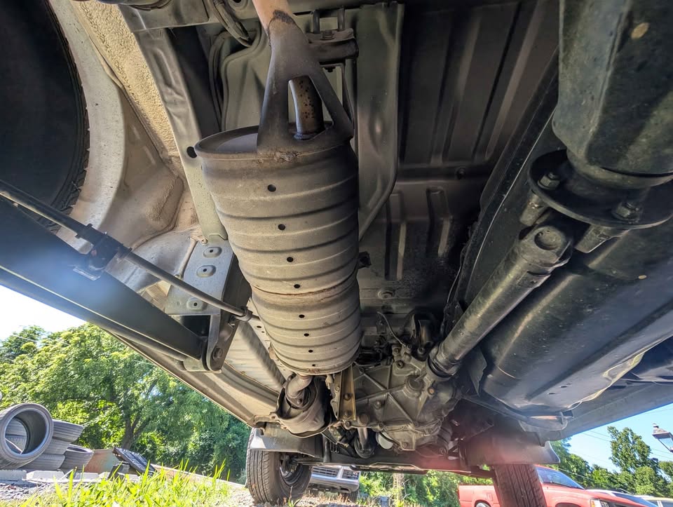 1997 Mitsubishi Bravo Exceed 4WD: underbody and exhaust view